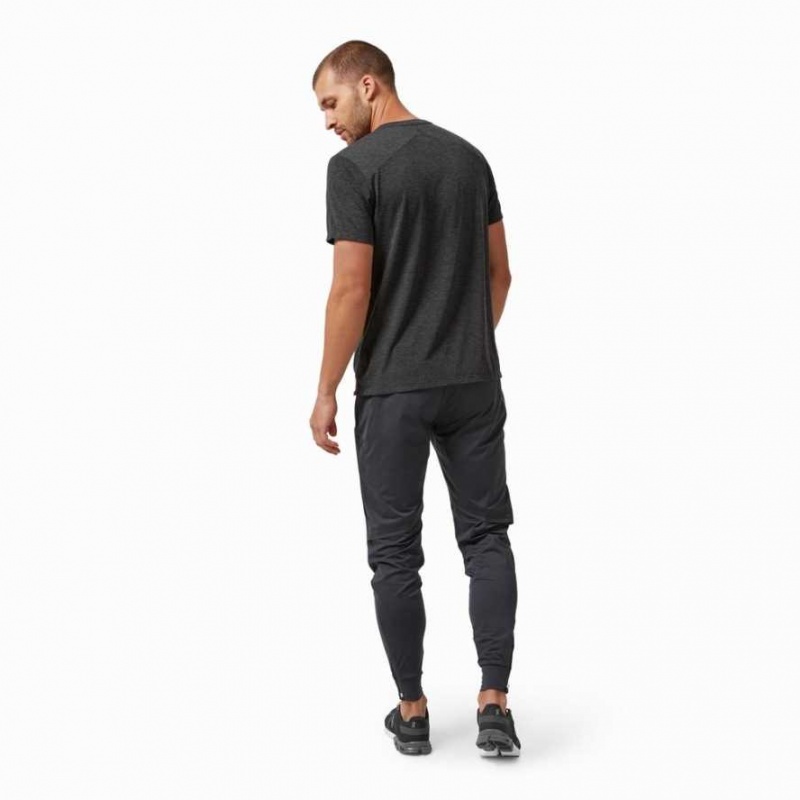 Black On Active Men's T-shirts | RPF124863