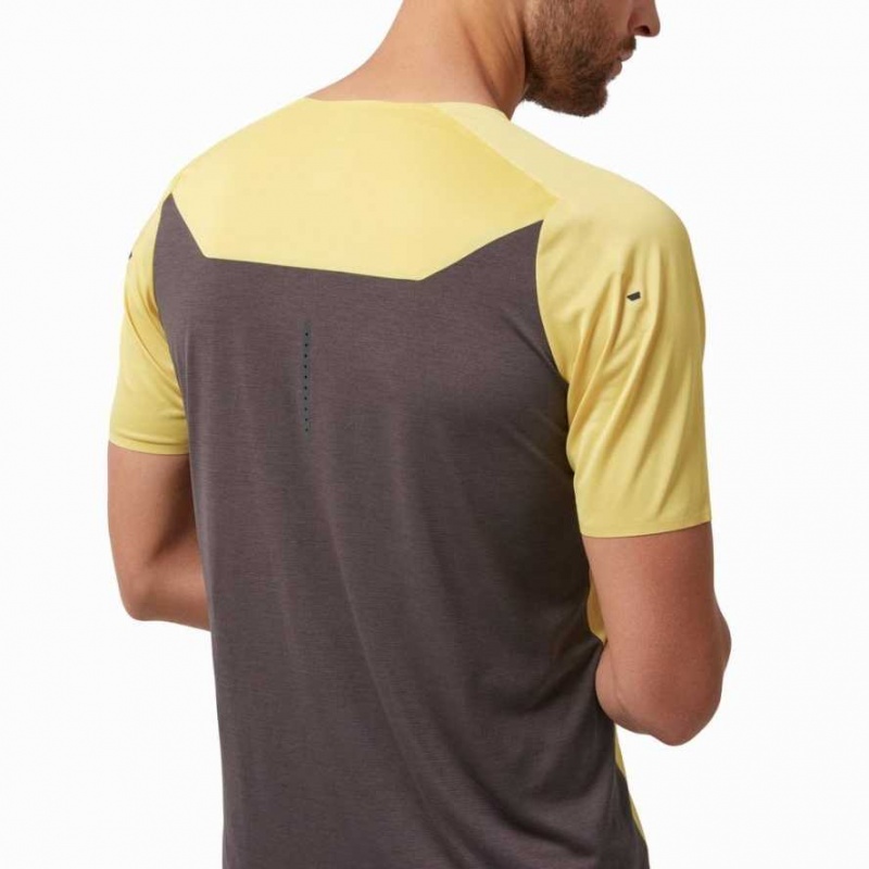 Mustard On Performance Long Men's T-shirts | BNW738409