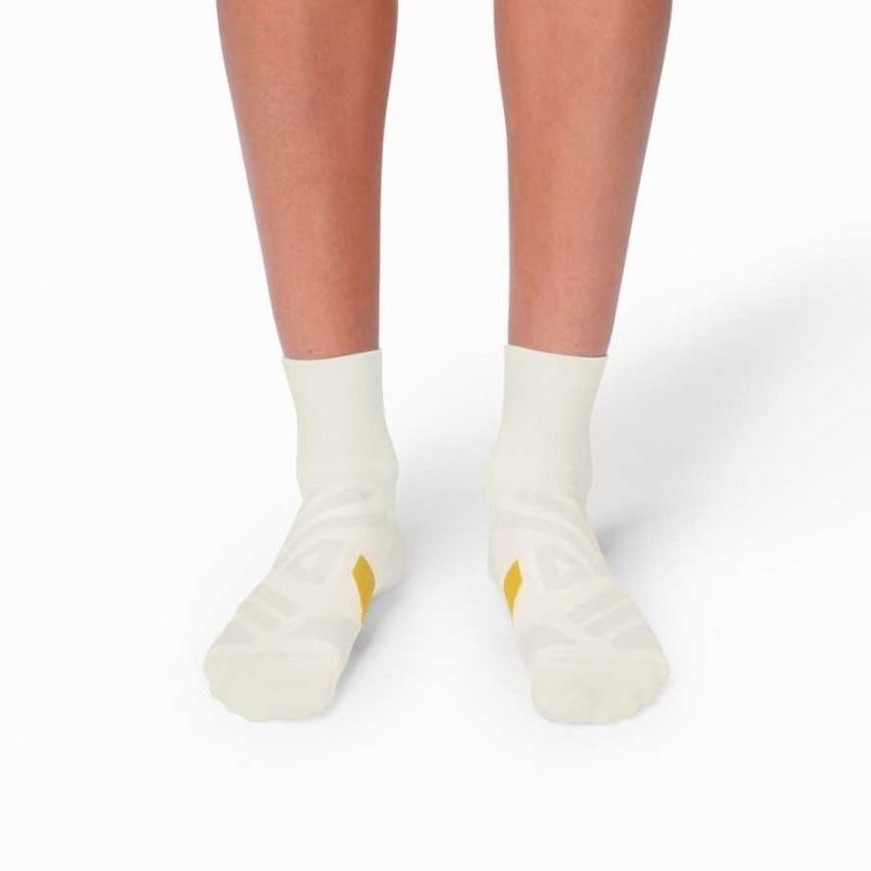 White On Mid Socks | ENQ954316