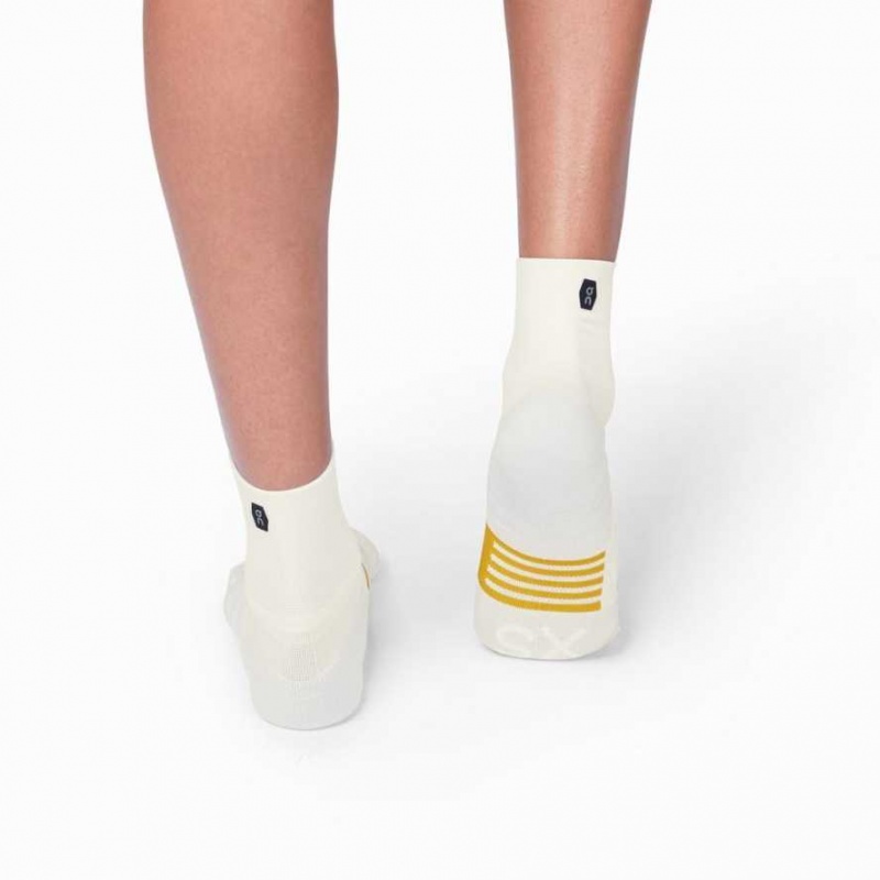 White On Mid Socks | ENQ954316