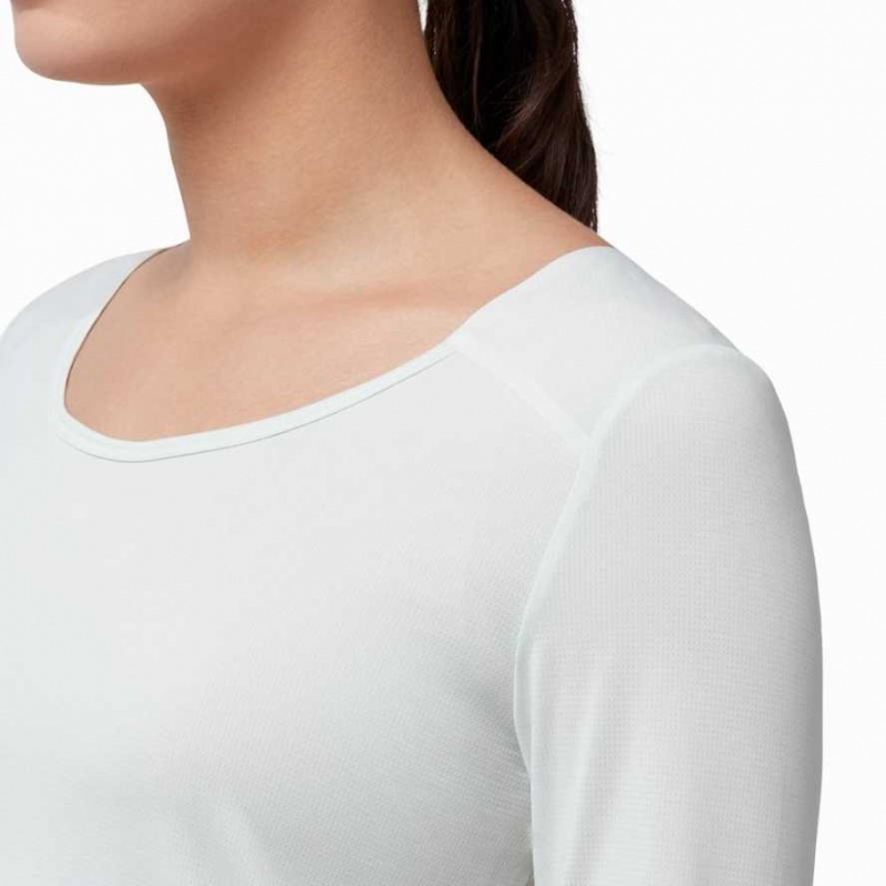 White On Performance Long Women's T-shirts | BZH673415